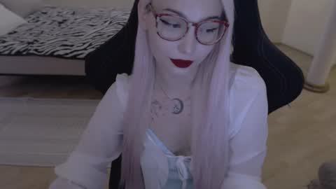 Lilith online show from July 22, 11:56 am