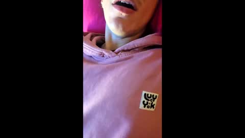 ftm_dream_slut online show from April 2, 7:37 am