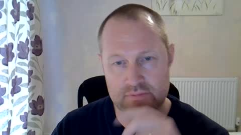 Fuck Buddy UK online show from June 18, 12:43 pm