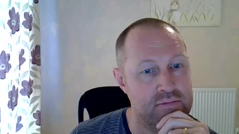 Fuck Buddy UK online show from June 15, 12:52 pm