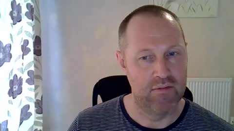 Fuck Buddy UK online show from June 19, 12:55 pm