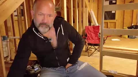 fuckadilf online show from December 21, 10:27 pm