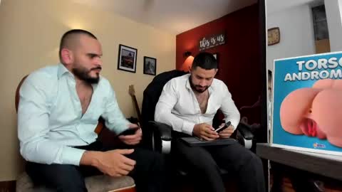 SERGIO THE SEX LAWYER online show from June 5, 6:52 am