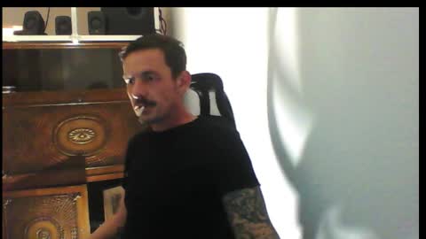 Snapshot of fuckforlife76 chatting on December 3, 6:32 am Tony online show from December 3, 6:32 am