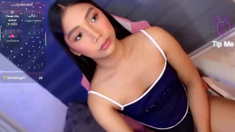 JAYDE MARRIE online show from February 18, 7:35 pm