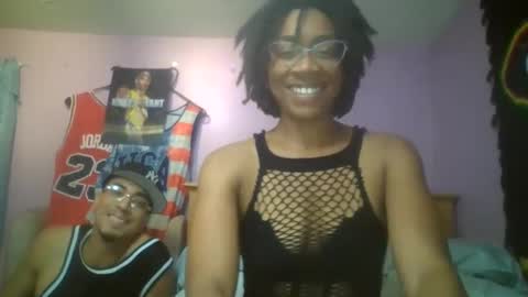 Snapshot of fuckitwehere chatting on October 4, 1:58 am fuckitwehere online show from October 4, 1:58 am