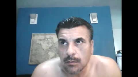 fuego1ento22 online show from September 17, 12:25 am