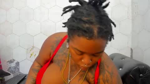 Anna Fuentes  online show from September 24, 12:01 pm