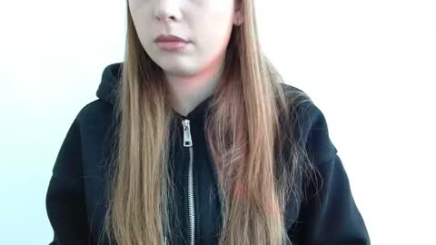 Emma online show from March 2, 7:15 am