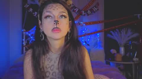 Tiffany online show from November 2, 1:16 am