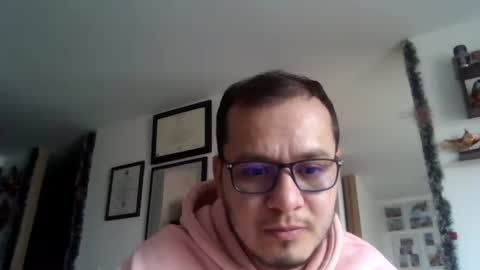 Snapshot of funnyboys18 chatting on December 27, 6:53 pm Zanty online show from December 27, 6:53 pm