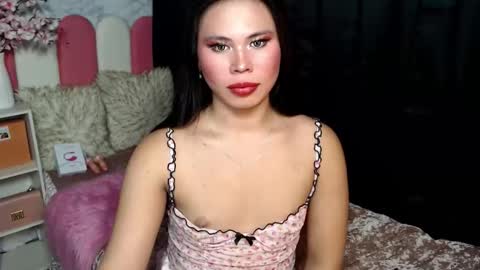 fuschiafucker online show from November 15, 7:10 am