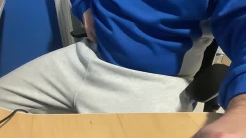 fuzitzu2 online show from February 25, 6:33 pm