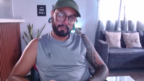 Miguel Angel online show from February 20, 12:07 pm