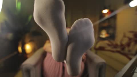 G online show from February 11, 8:42 pm