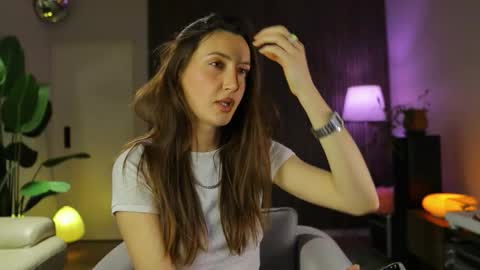 G online show from October 8, 6:25 pm