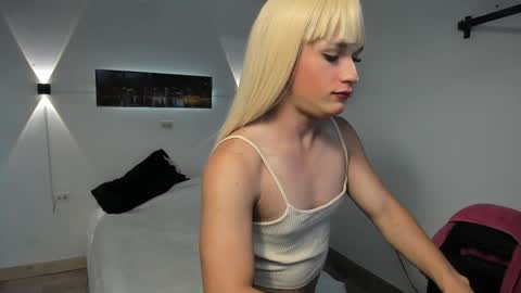 g_obedient_boy online show from November 17, 11:46 am