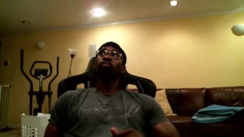 James online show from July 29, 4:23 am