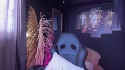 Gabriela Montes online show from February 5, 5:31 pm