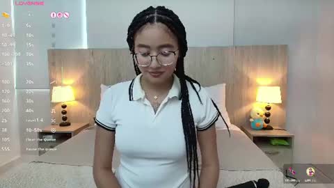 Gabriela Vargas online show from June 9, 7:35 pm