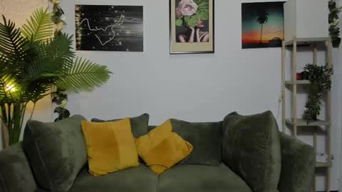 Gabrielle online show from February 6, 7:12 am