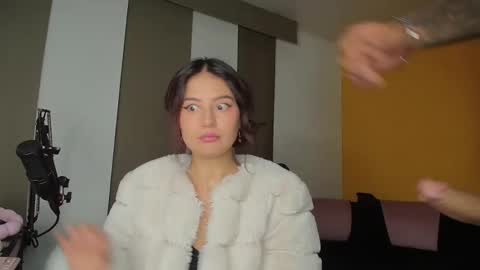 gabrielwoodrm22 online show from March 19, 8:09 am