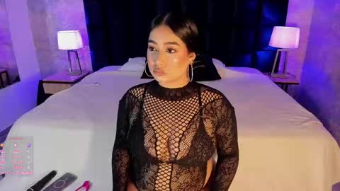 Snapshot of gaby_blaze chatting on February 28, 7:46 pm Gaby Blaze online show from February 28, 7:46 pm