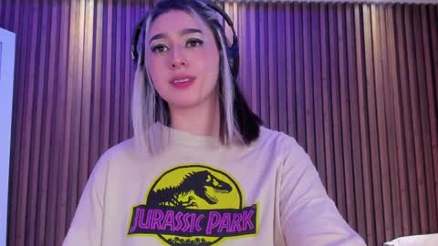 gabyrose9 online show from April 7, 8:11 pm