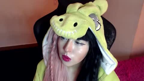 Kate 3 online show from June 8, 7:26 pm
