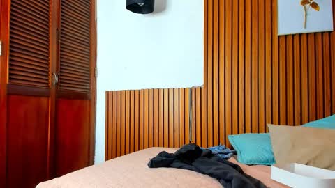 galactica_7 online show from November 3, 11:33 am