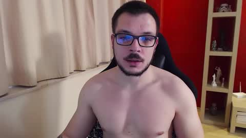 GangstaLover online show from December 2, 3:51 am