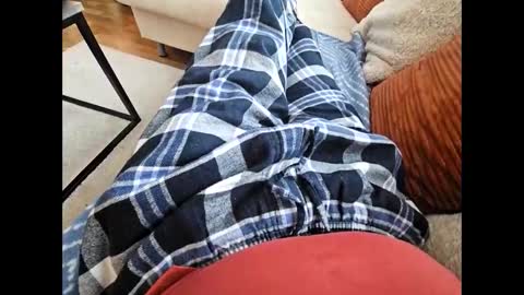 garbis11 online show from April 4, 9:49 am