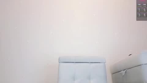 Ava online show from November 26, 7:38 am