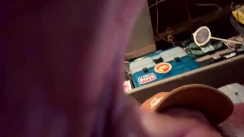 Snapshot of garetmc chatting on February 28, 5:15 am garetmc online show from February 28, 5:15 am