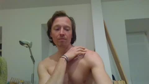 Garfield online show from May 13, 9:02 pm