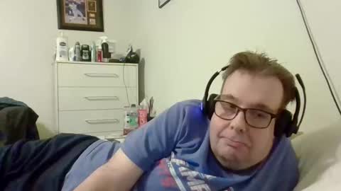 Gary online show from November 10, 1:41 am