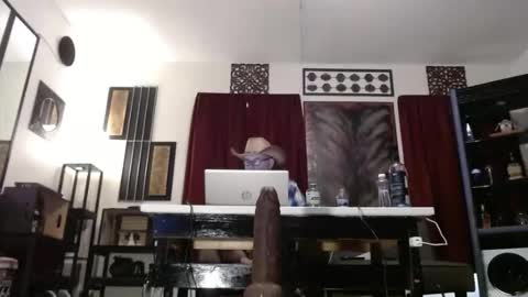 gatewaylaptop2019 online show from February 13, 7:28 pm