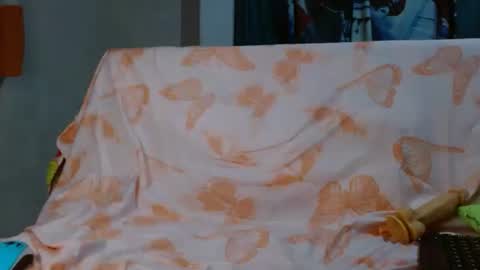 estrella online show from September 12, 4:58 am