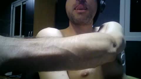 gauchors21 online show from January 7, 3:55 am