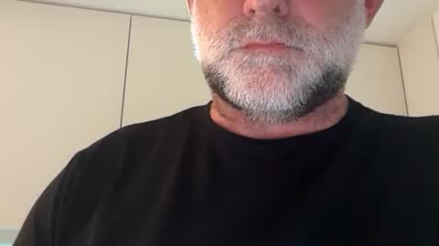 gaulis72 online show from November 12, 9:17 pm