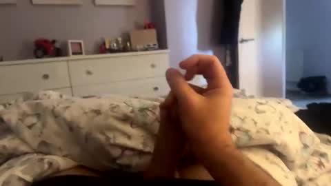 Snapshot of gav6977 chatting on October 29, 8:49 am gav6977 online show from October 29, 8:49 am