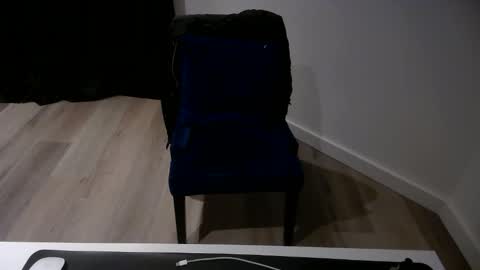 gaycut9093 online show from February 26, 10:13 pm