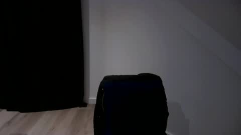 gaycut9093 online show from February 25, 8:23 pm