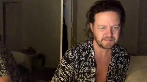 gcsurfer81 online show from August 1, 9:44 am