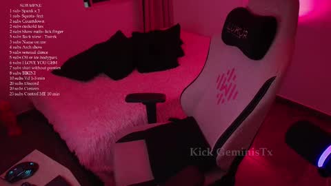 geminis11 online show from January 10, 1:22 am