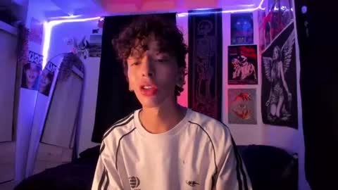 genesis_js online show from August 2, 12:56 am
