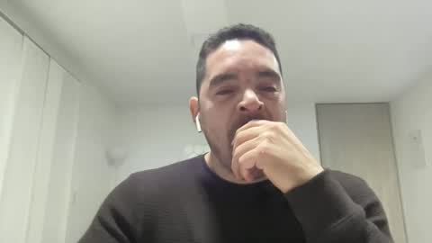 genesis_wb online show from March 8, 4:12 am