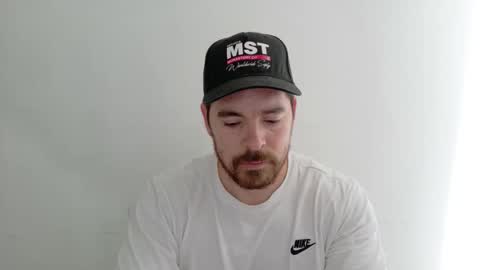 genesis_wb online show from December 21, 8:59 pm