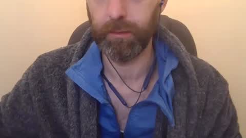 Snapshot of geon2xx chatting on January 4, 9:32 am Geon online show from January 4, 9:32 am