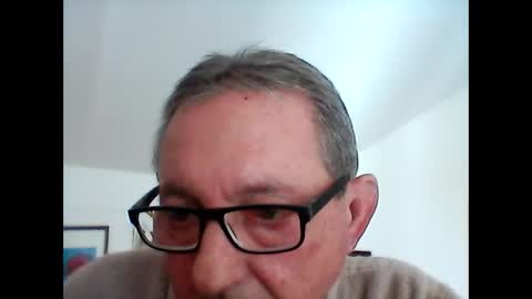 georg1412 online show from May 4, 9:05 am